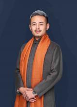 丁日出講師照片